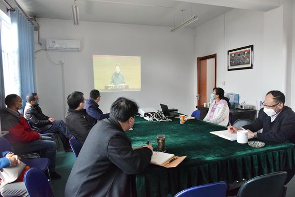 40d83890275d432e9497a35408af2129.jpg 英国上市365官网分会场_副本.jpg