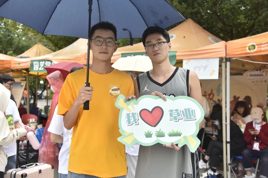 49249c6e56f14ca699bae03c826771d8.jpg 49249c6e56f14ca699bae03c826771d8.jpg