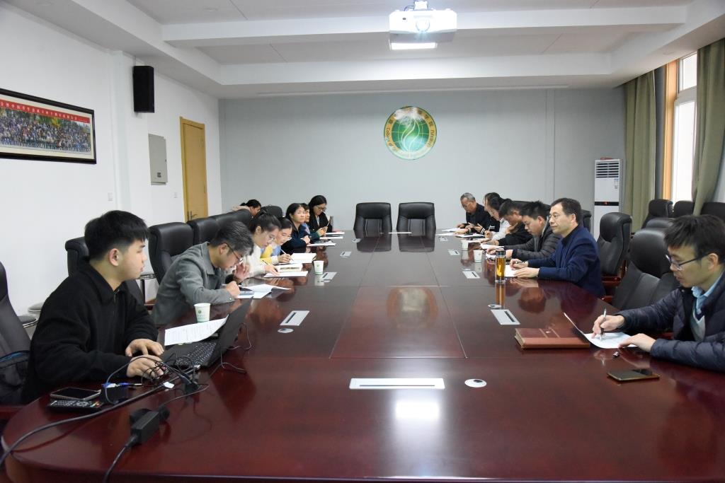 8370cf3b1c544a1bac73e05fcb2891d2.jpg 8370cf3b1c544a1bac73e05fcb2891d2.jpg