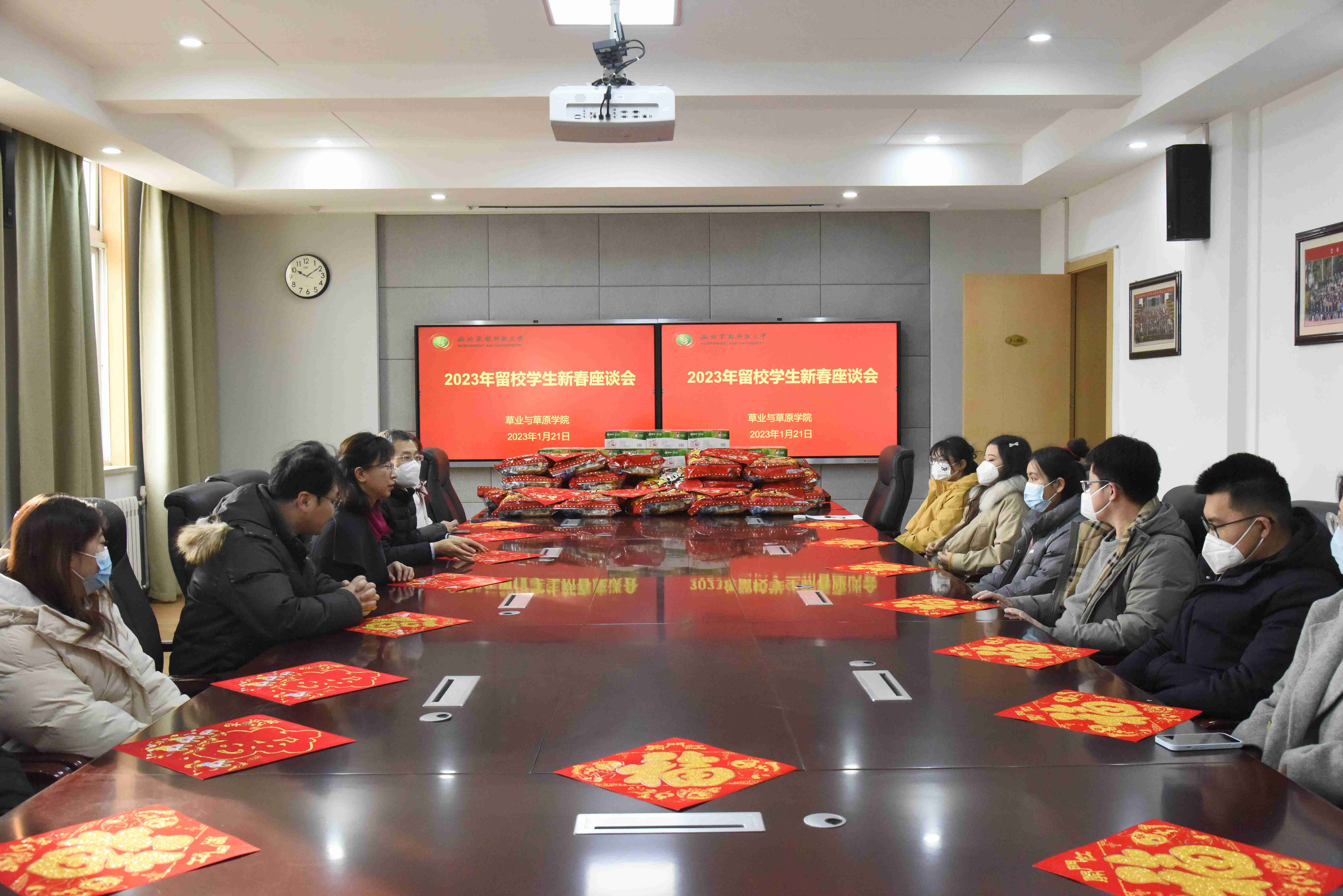 def6e3512aac45a2be9b25b50ec47dec.jpg def6e3512aac45a2be9b25b50ec47dec.jpg