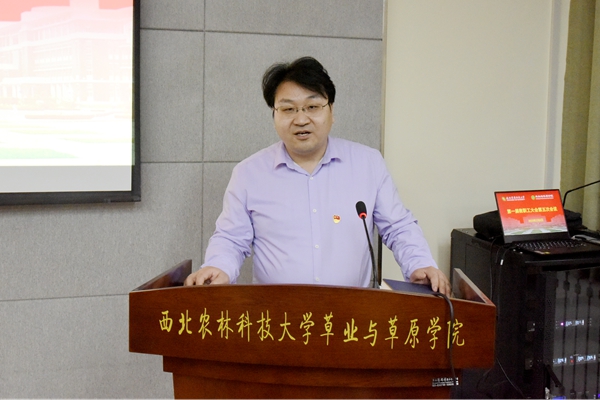 46688b0a992b49b1b5001718521328e1.jpg 杨.jpg