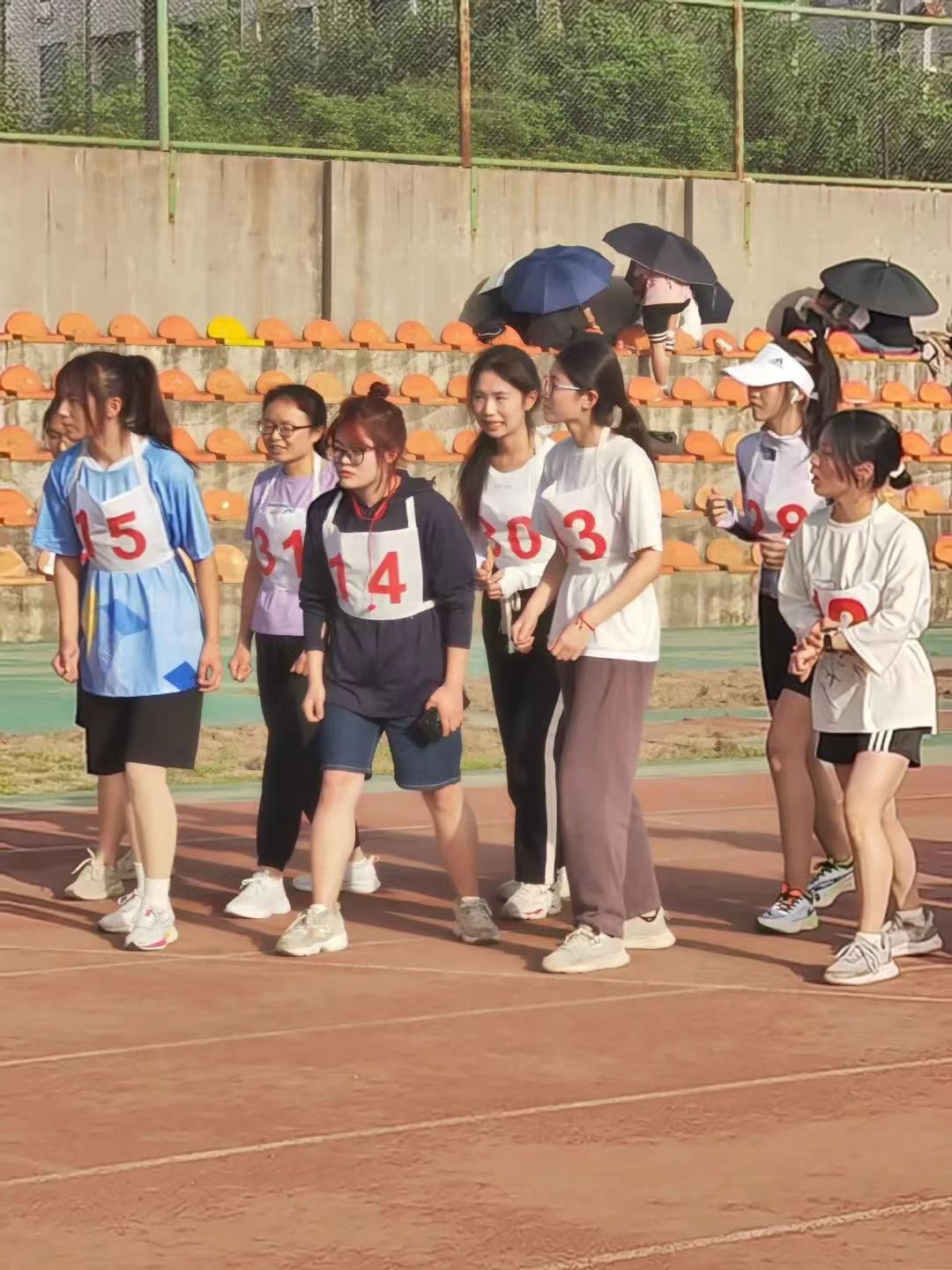 38ef4a88a6c04a1280d8a2d52bf916b4.jpg 38ef4a88a6c04a1280d8a2d52bf916b4.jpg