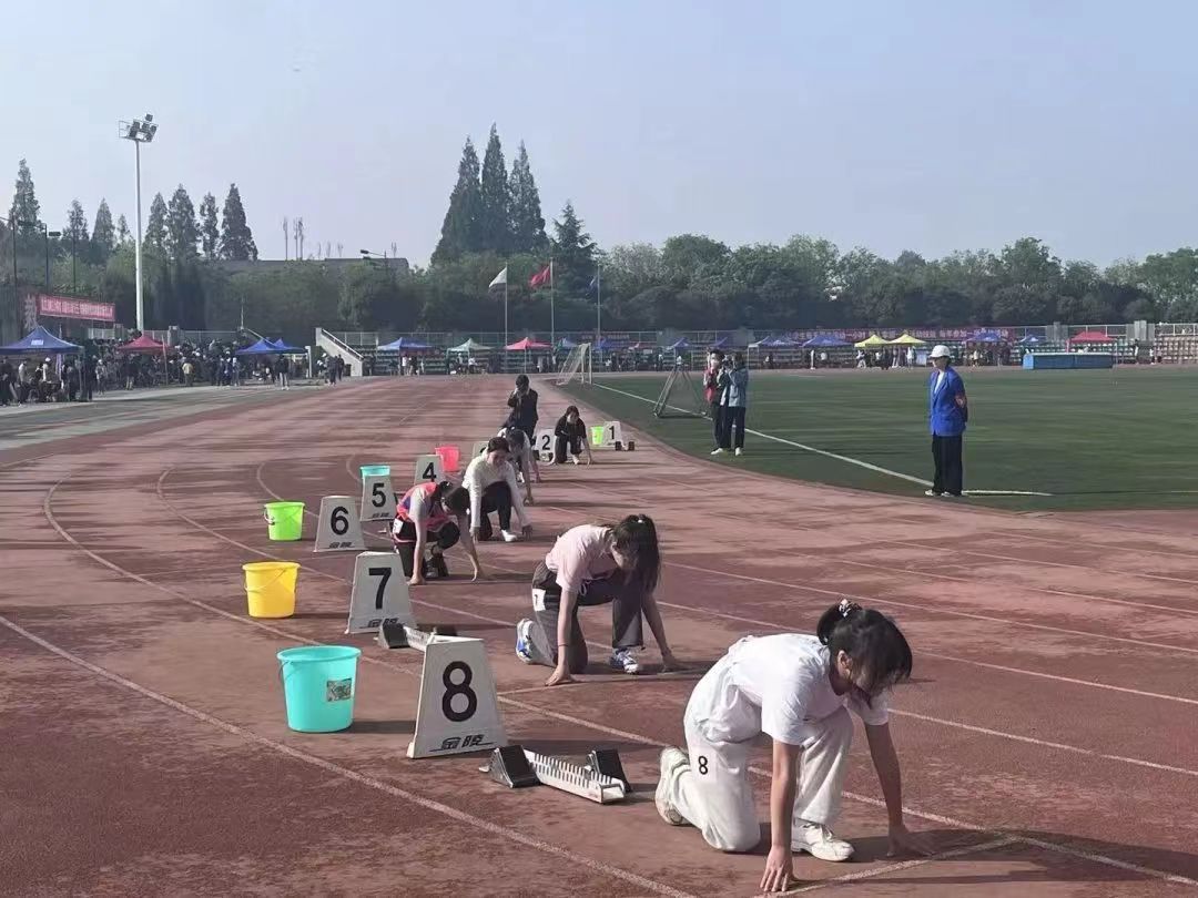 8e558edd14c74c6295dab4099446deea.jpg 8e558edd14c74c6295dab4099446deea.jpg