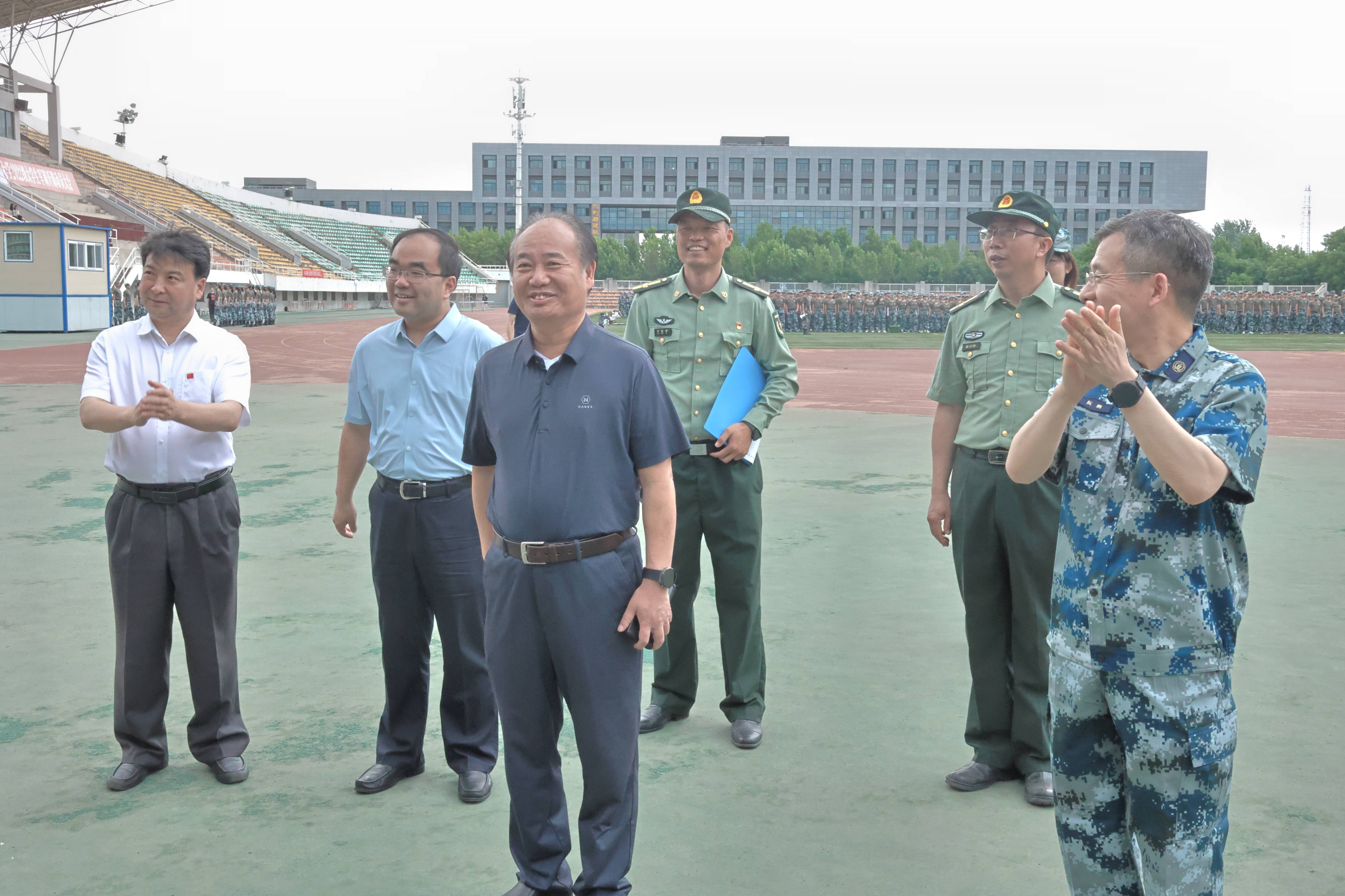 5e656f9eb40f4d11bc20d9254ca1ec55.jpg 5e656f9eb40f4d11bc20d9254ca1ec55.jpg