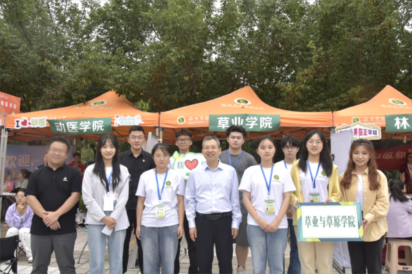 024d53b320ea4cc79619c13e462cd139.png 81.png