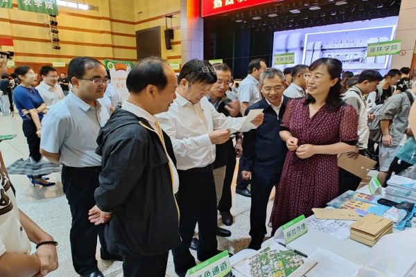 7641e9bfe8dd4cc99b2e4dec104a1dfc.jpg 1.jpg