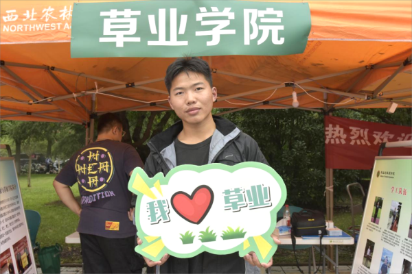 7bfd58723c5040f2908b01dd332c967c.png 107.png