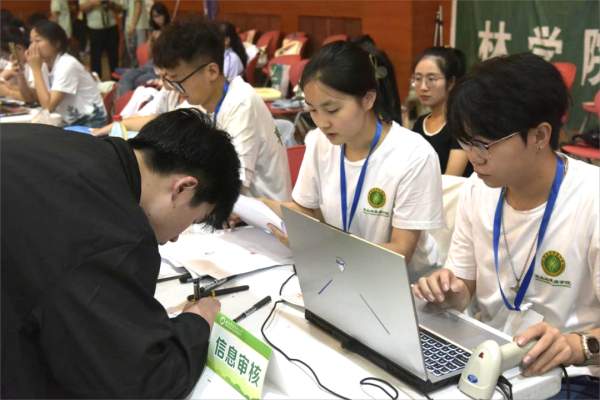 8704df55570f4d03b984c5e00cf713a6.png 83.png