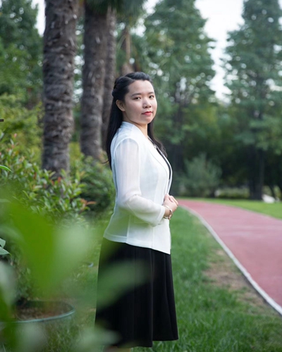 3fe7aff228554e12bdd096b3487ee3e7.jpg 刘铁芫新闻图片_副本.jpg